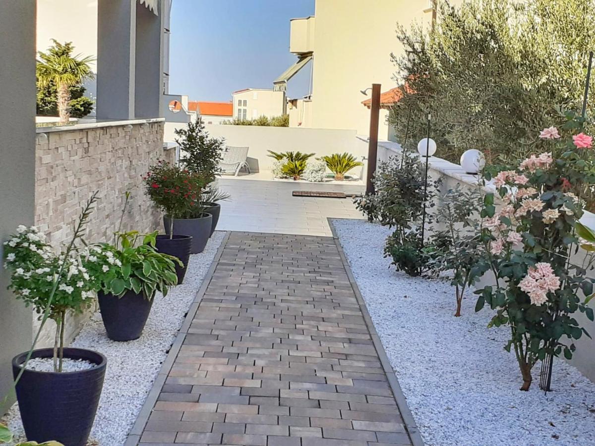 Residence Deja Vu نوفاليا المظهر الخارجي الصورة
