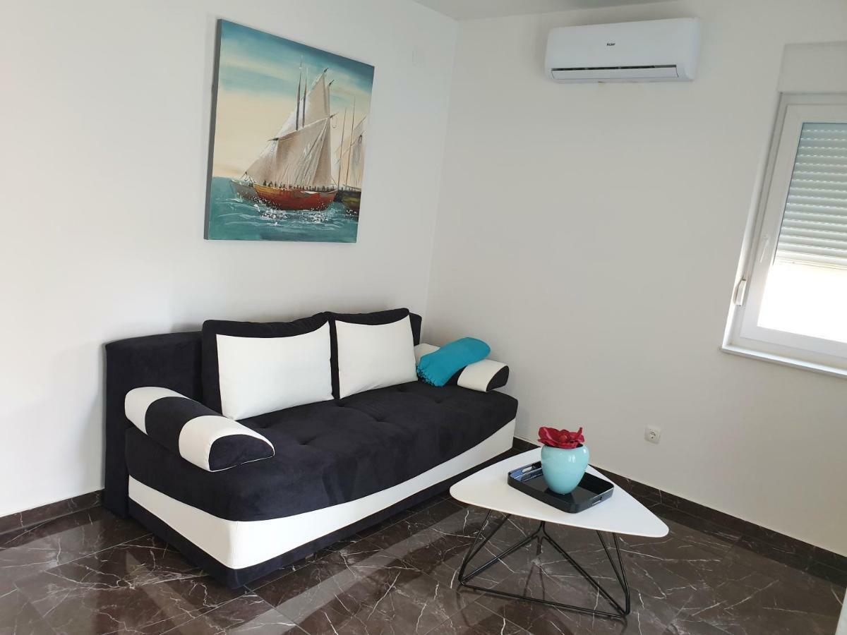 Residence Deja Vu نوفاليا المظهر الخارجي الصورة